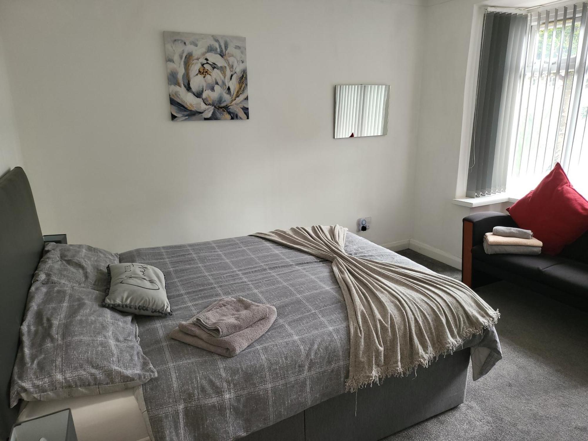 Birmingham Blissful Apartment With 2 Bedrooms Exterior photo